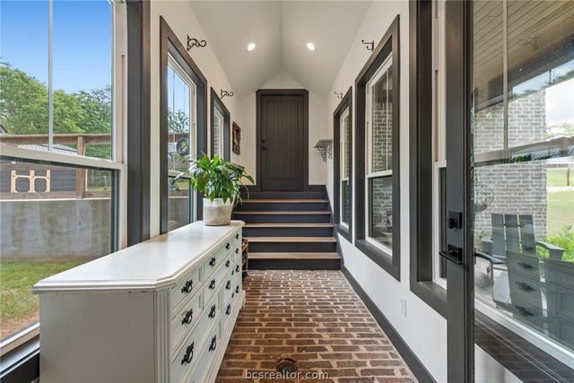215 Woodforest Lane, Franklin, TX 77856