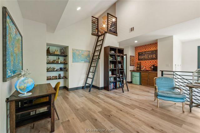 215 Woodforest Lane, Franklin, TX 77856