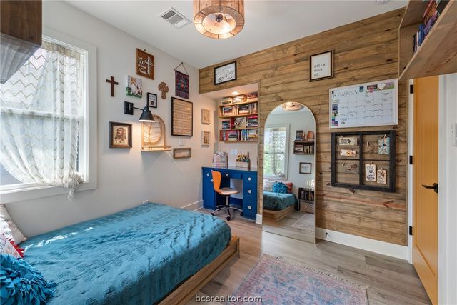 215 Woodforest Lane, Franklin, TX 77856