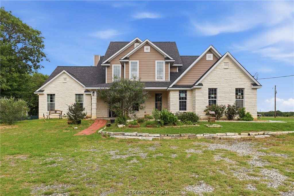3860 Grapevine Drive, Bryan, TX 77807 — exterior