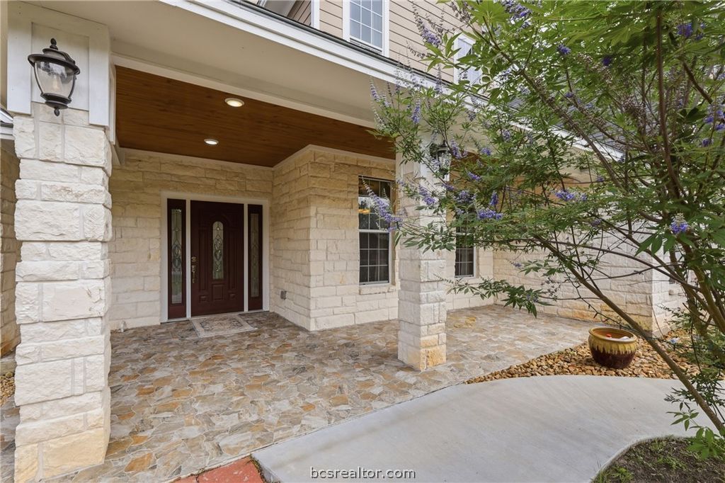 3860 Grapevine Drive, Bryan, TX 77807 — photo 3