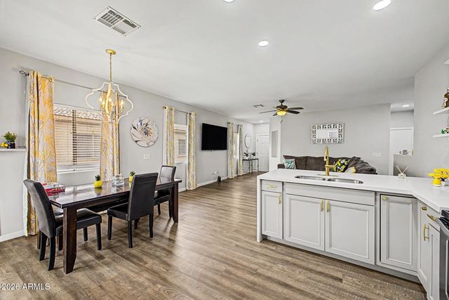 9127 W CAMBRIDGE Avenue, Phoenix, AZ 85037