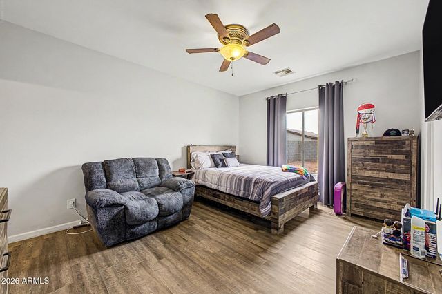 9127 W CAMBRIDGE Avenue, Phoenix, AZ 85037
