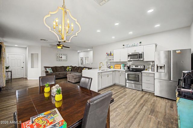 9127 W CAMBRIDGE Avenue, Phoenix, AZ 85037