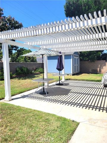 6103 Sunfield Avenue, Lakewood, CA 90712