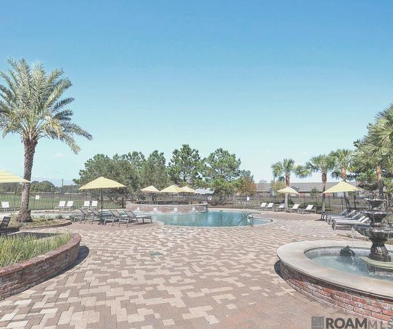 3802 Kingsbarns Dr, Zachary, LA 70791