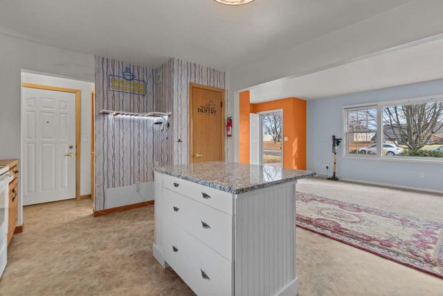 815 SUNSET AVENUE, Algoma, WI 54201