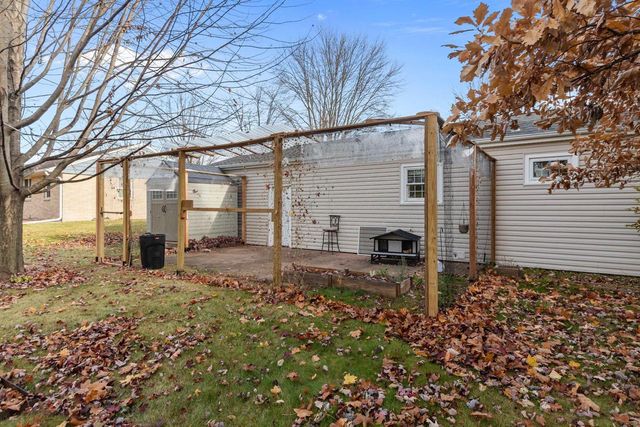 815 SUNSET AVENUE, Algoma, WI 54201