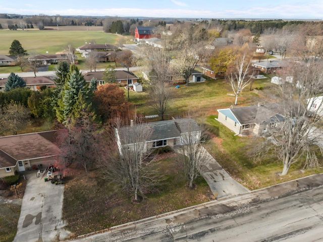 815 SUNSET AVENUE, Algoma, WI 54201