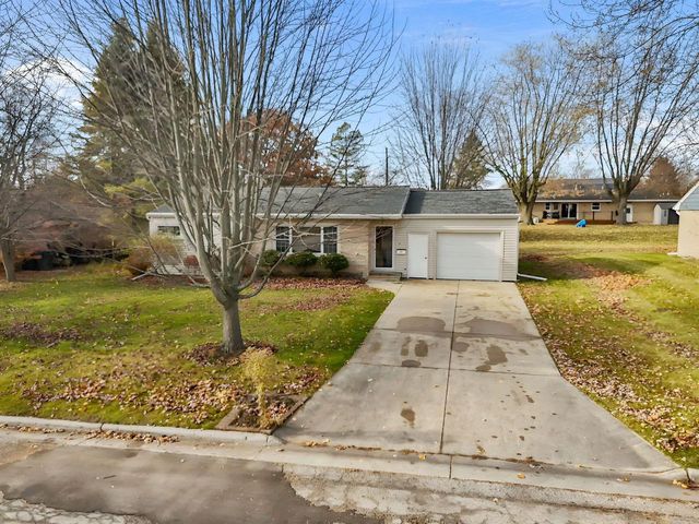 815 SUNSET AVENUE, Algoma, WI 54201