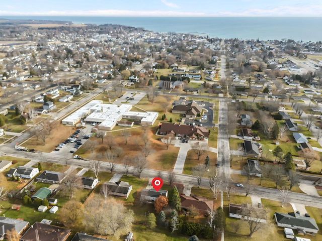 815 SUNSET AVENUE, Algoma, WI 54201