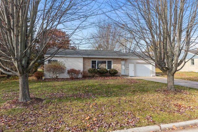 815 SUNSET AVENUE, Algoma, WI 54201