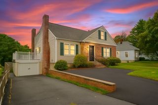 104 Menlo Ave, Lynn, MA 01905