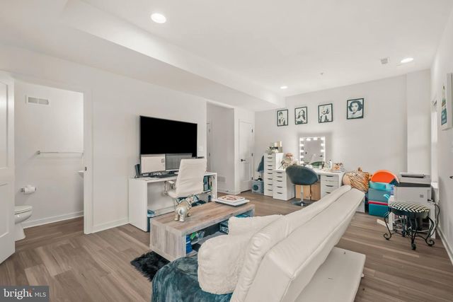 14 DIANA LN, Feasterville Trevose, PA 19053