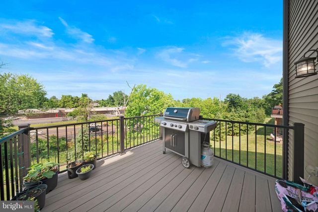14 DIANA LN, Feasterville Trevose, PA 19053
