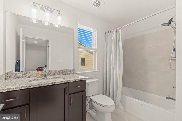14 DIANA LN, Feasterville Trevose, PA 19053
