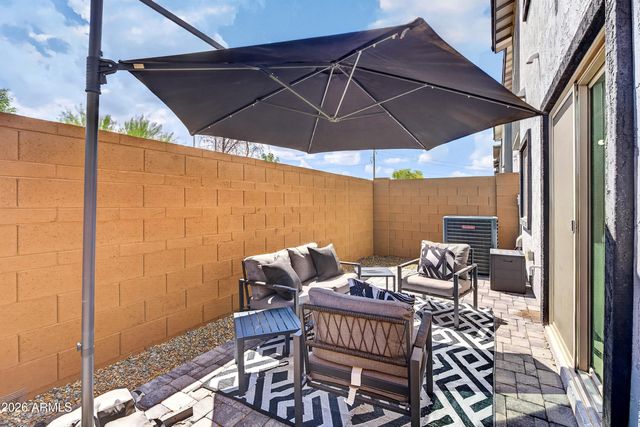 7527 W DONNER Drive, Laveen, AZ 85339