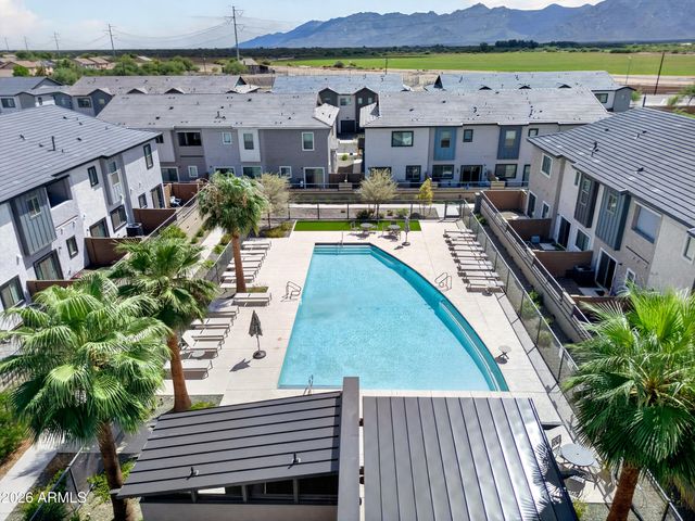 7527 W DONNER Drive, Laveen, AZ 85339