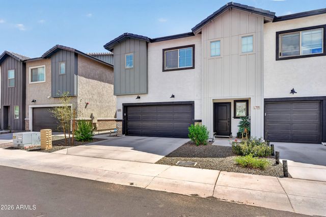 7527 W DONNER Drive, Laveen, AZ 85339