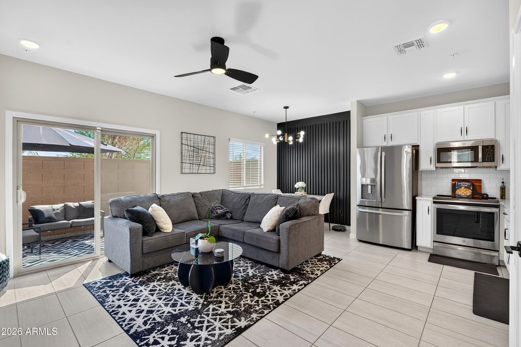 7527 W DONNER Drive, Laveen, AZ 85339 — photo 2