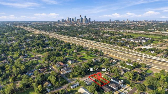 3105 Roland Street, Houston, TX 77026