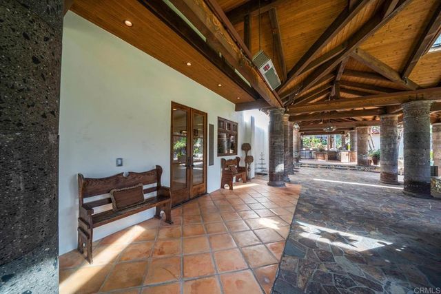 647 Crest Drive, El Cajon, CA 92019