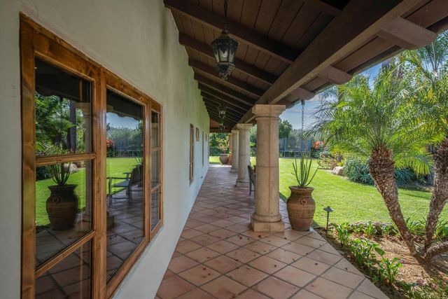 647 Crest Drive, El Cajon, CA 92019