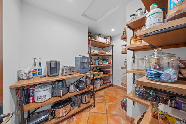 647 Crest Drive, El Cajon, CA 92019