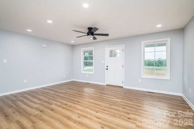 307 Northbrook III School Road, Vale, NC 28168