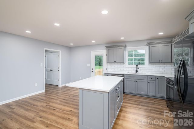 307 Northbrook III School Road, Vale, NC 28168