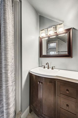 601 Dorshire Ln, Nashville, TN 37221