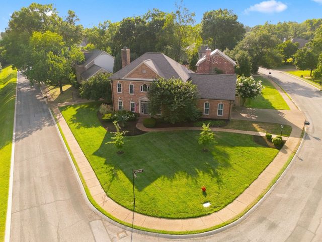 601 Dorshire Ln, Nashville, TN 37221