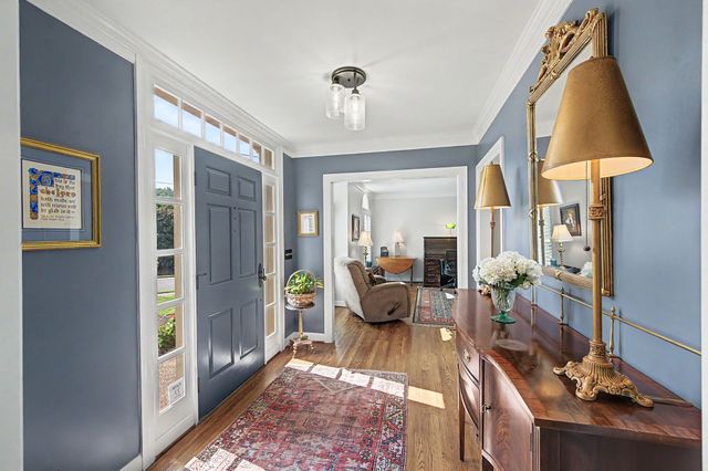 601 Dorshire Ln, Nashville, TN 37221