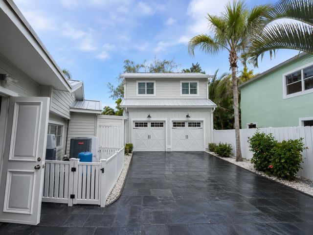 4490 NE Indian River Drive, Jensen Beach, FL 34957