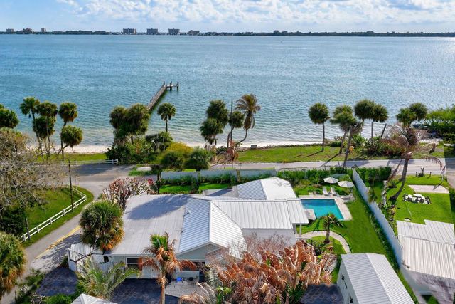 4490 NE Indian River Drive, Jensen Beach, FL 34957