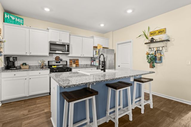 380 Azore Way, Summerville, SC 29486