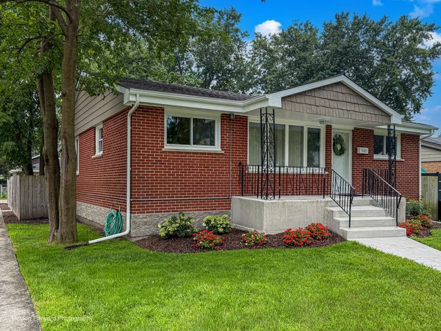 7101 W 114th Place, Worth, IL 60482
