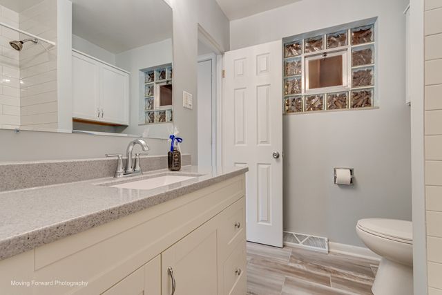 7101 W 114th Place, Worth, IL 60482