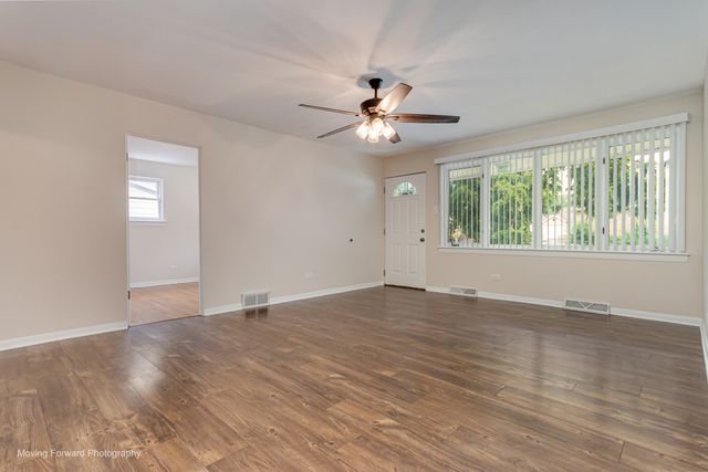 7101 W 114th Place, Worth, IL 60482