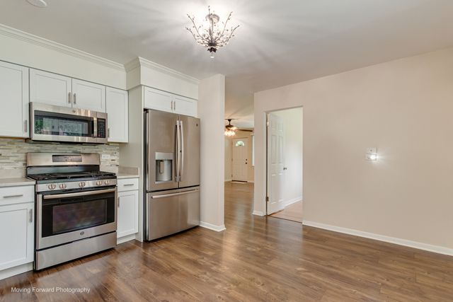 7101 W 114th Place, Worth, IL 60482