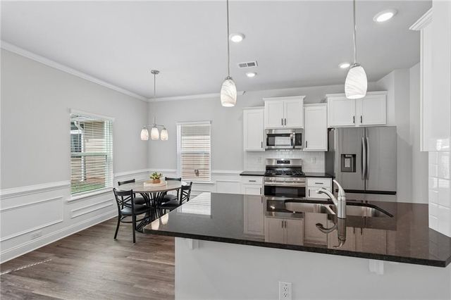 111 Vineyard Walk, Carrollton, GA 30117