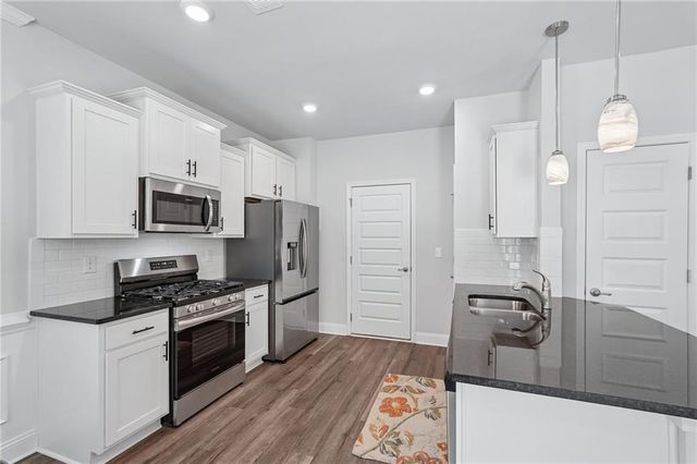 111 Vineyard Walk, Carrollton, GA 30117