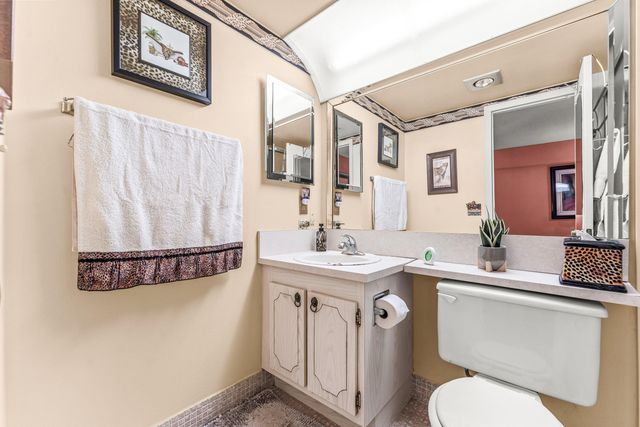 629 Fanshaw O, Boca Raton, FL 33434