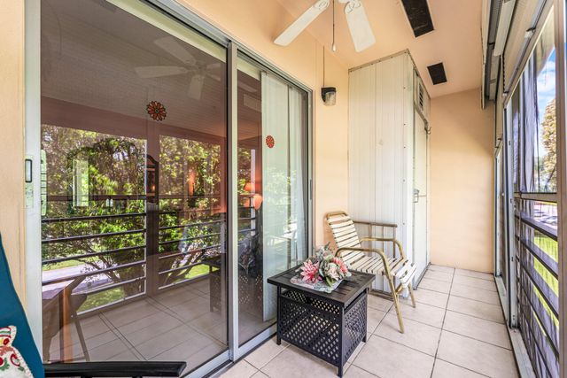 629 Fanshaw O, Boca Raton, FL 33434