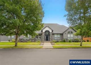 920 Highland St, Stayton, OR 97383