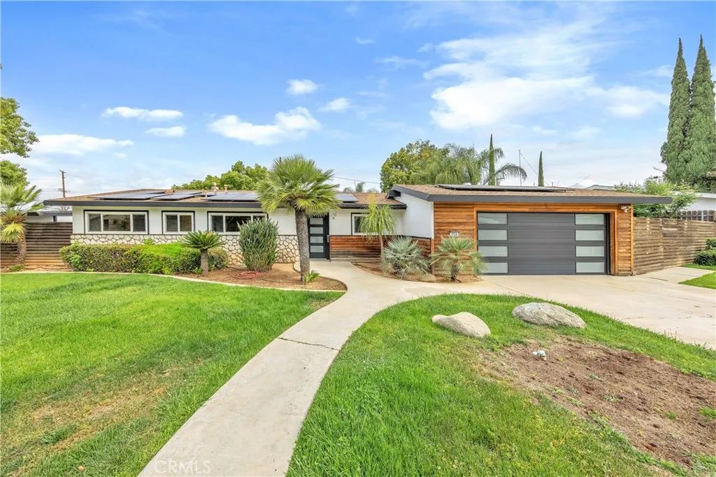 1108 Fletcher, Redlands, CA 92373