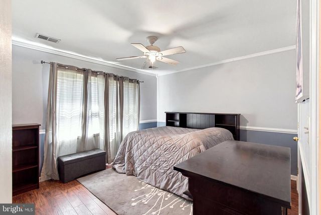 240 KRISTINE AVE, Manahawkin, NJ 08050