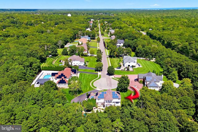 240 KRISTINE AVE, Manahawkin, NJ 08050