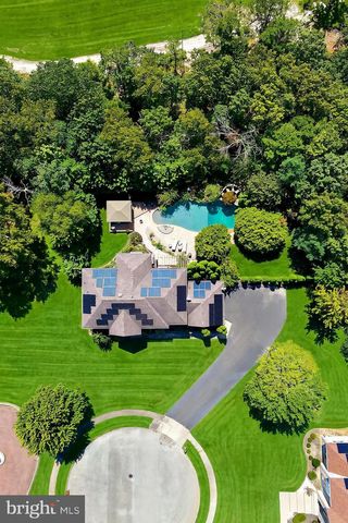 240 KRISTINE AVE, Manahawkin, NJ 08050