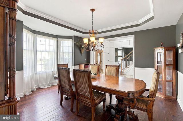 240 KRISTINE AVE, Manahawkin, NJ 08050